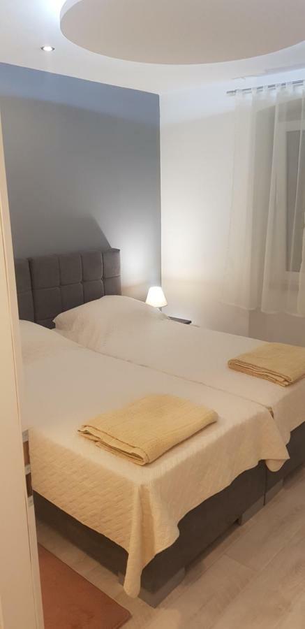 Apartman Adriamar Rijeka Buitenkant foto